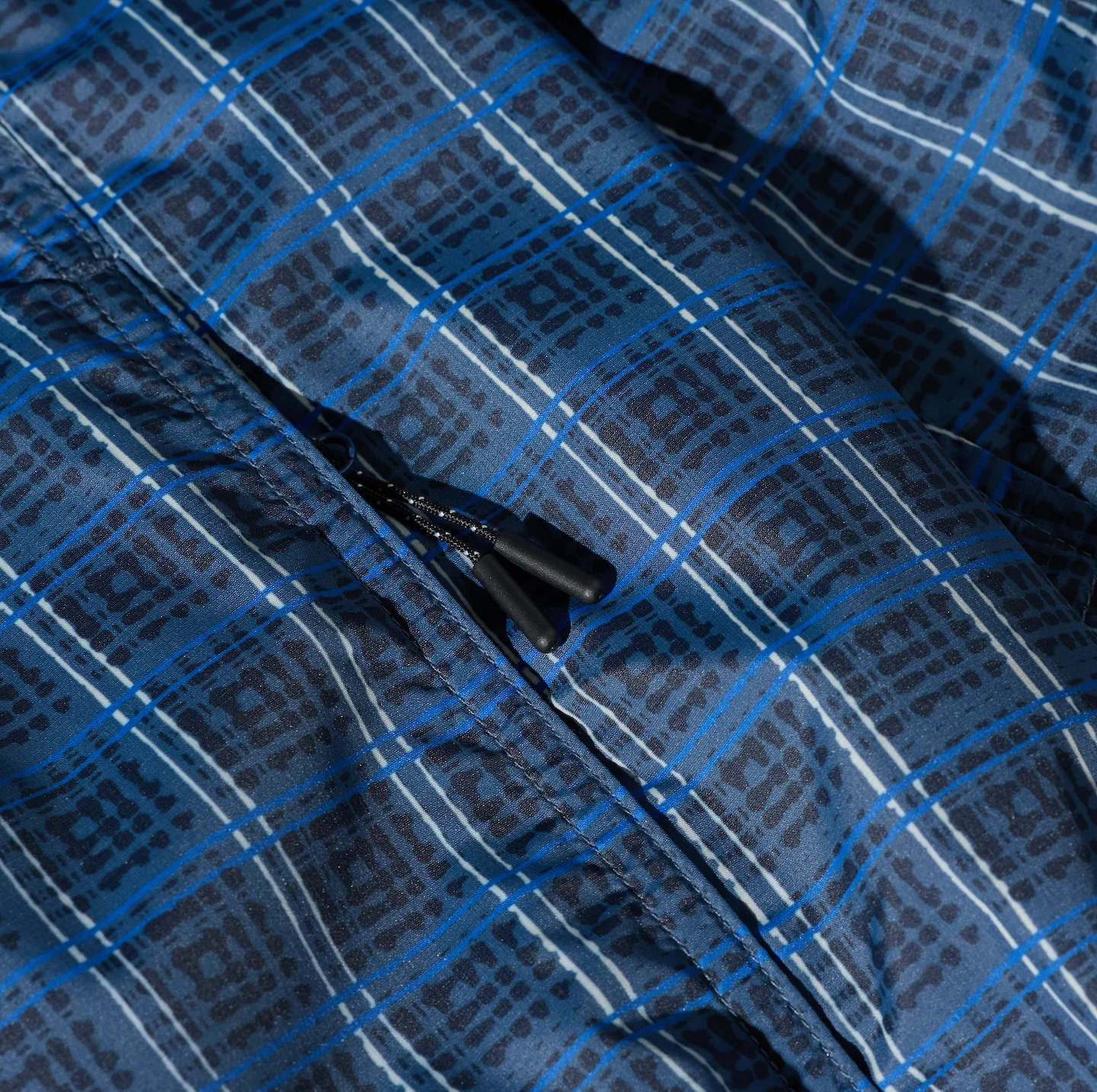 Chase Light Shell Jacket - Blue Check - Image 8